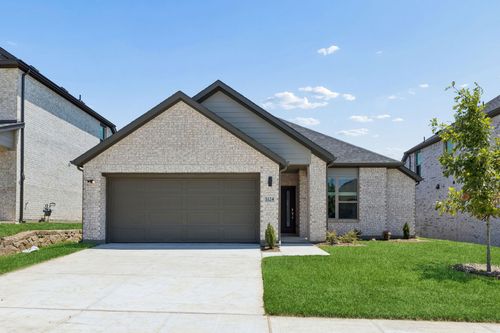 3213 Dahlia Ln, Gunter, TX, 75058-4408 | Card Image