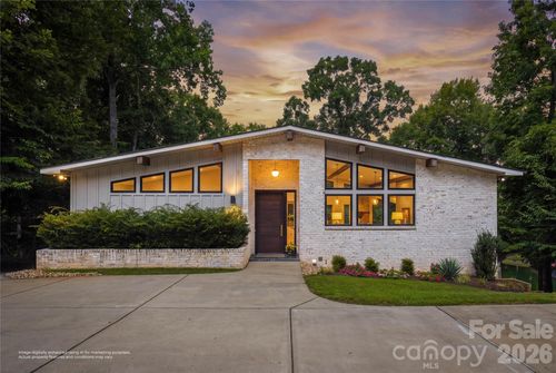292 Clark Cove Rd, Statesville, NC, 28677-9029 | Card Image