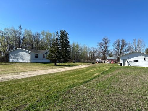 40277 200th St, Roseau, MN, 56751-8713 | Card Image