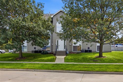 146 Elm Ridge Drive, North Liberty, IA, 52317 | Card Image