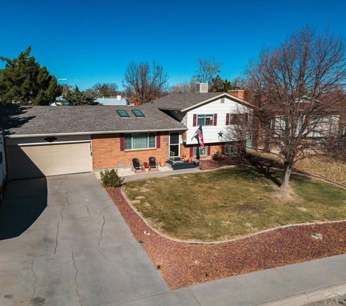 3935 Farabaugh Ln, Pueblo, CO, 81005-3039 | Card Image