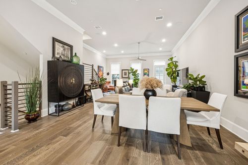 14932 Oak St, Addison, TX, 75001-1580 | Card Image