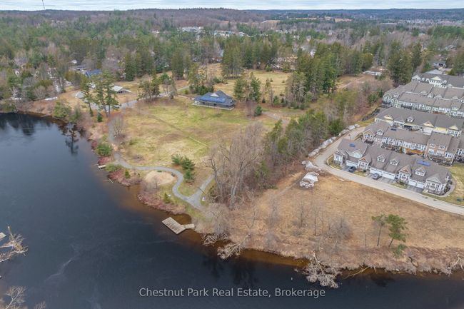25 Durham Rd, House attached with 2 bedrooms, 2 bathrooms and 2 parking in Bracebridge ON | Image 45