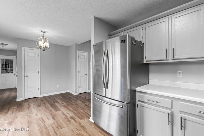 504 Mcfadyen Cir, House other with 3 bedrooms, 2 bathrooms and 2 parking in Hubert NC | Image 9