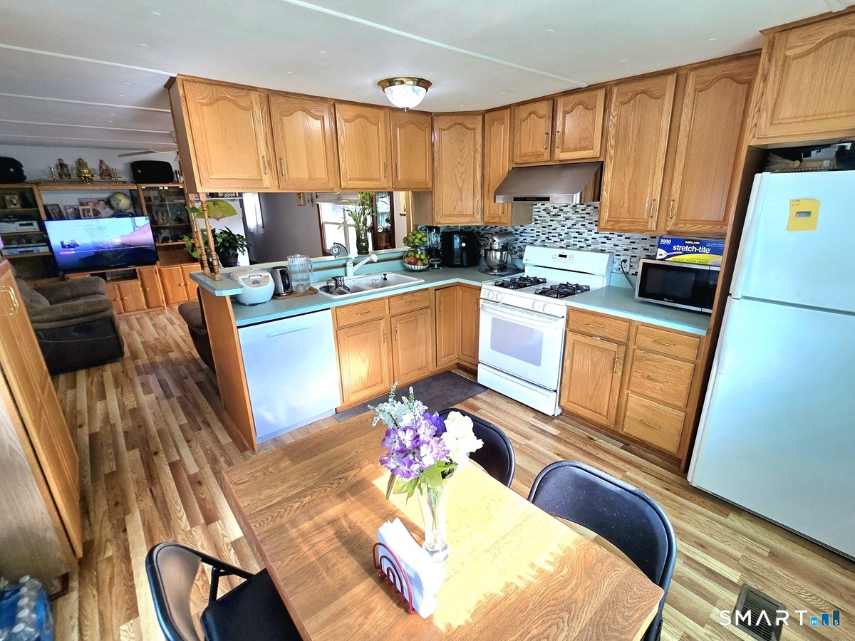 Residential in East Hartford 3