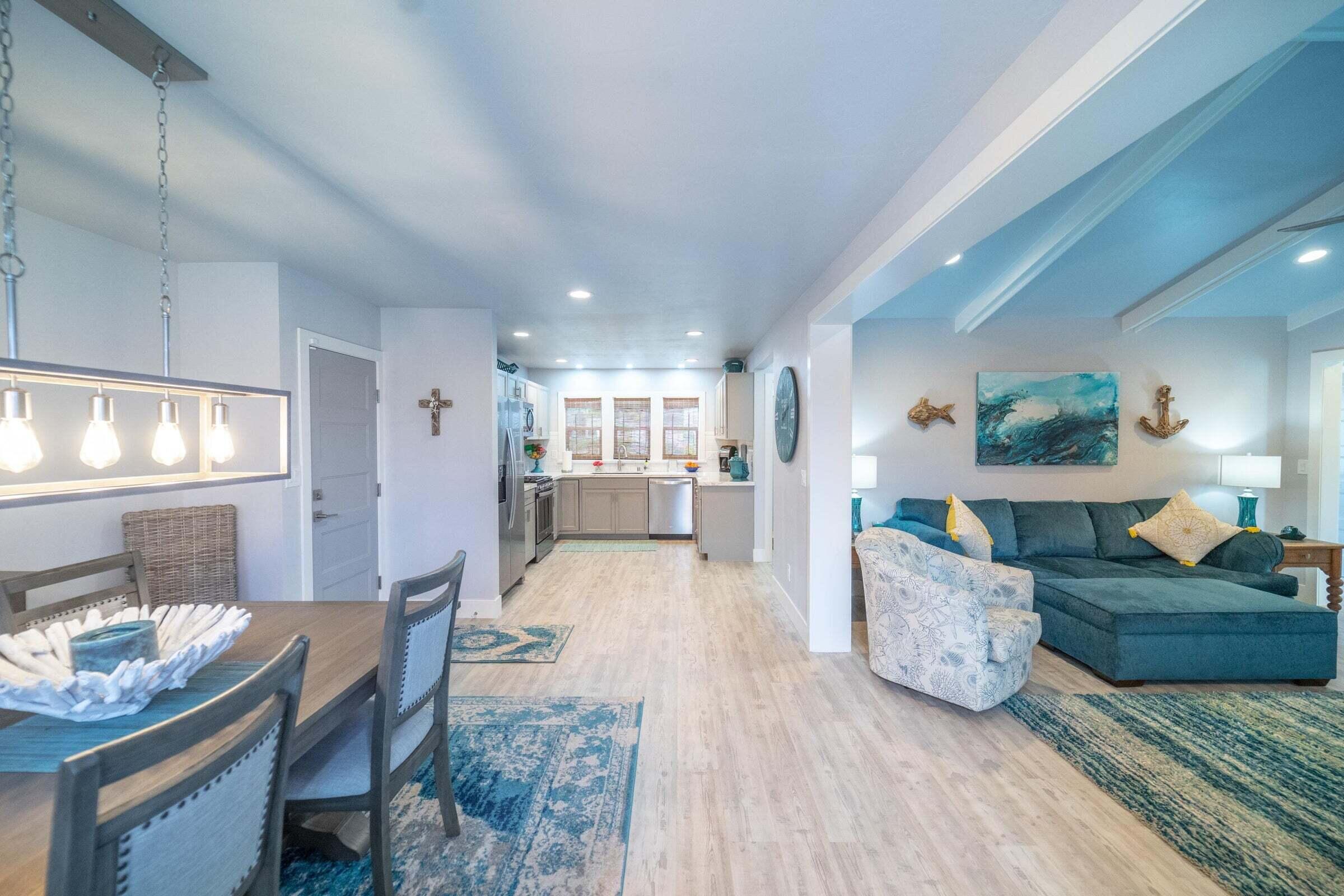 Residential in Crescent City 4