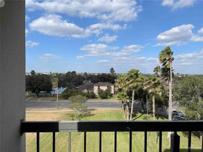 APT-505 - 2900 Ashley Dr, Condo with 2 bedrooms, 2 bathrooms and null parking in Pharr TX | Image 22