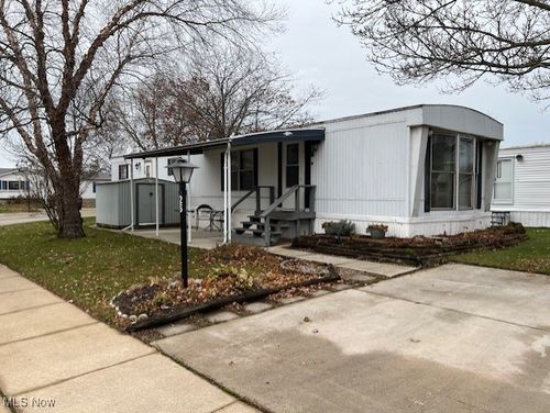 26 W Bass Cir, Lakeside-Marblehead, OH, 43440-9705 | Card Image