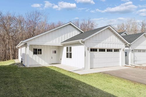 1307 Prairie Ln, Saint Croix Falls, WI, 54024-8168 | Card Image