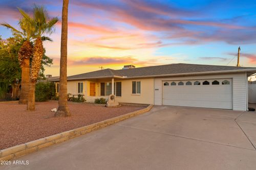 6827 E Palm Ln, Scottsdale, AZ, 85257-2619 | Card Image