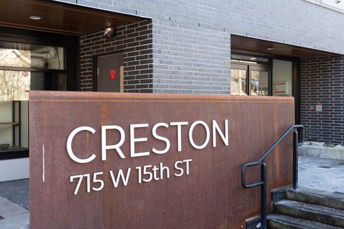 204-715 15th St W, North Vancouver, BC, V7M1T2 | Card Image