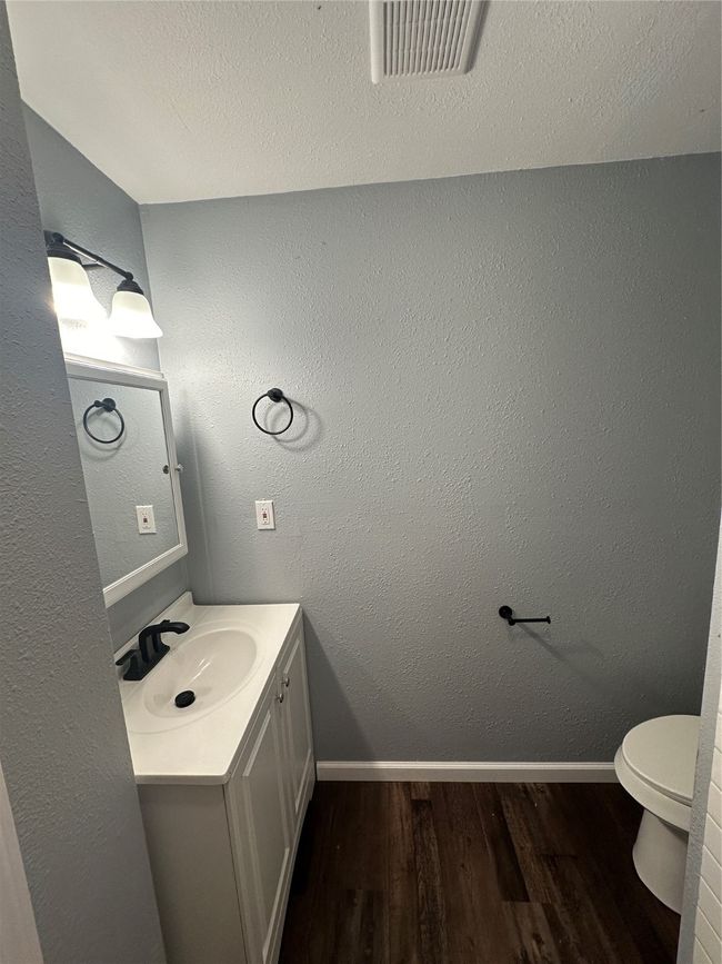 104 E North Main St, House other with 3 bedrooms, 2 bathrooms and null parking in Blooming Grove TX | Image 18