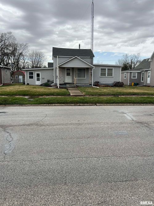 777 Cole St, Bushnell, IL, 61422-1503 | Card Image