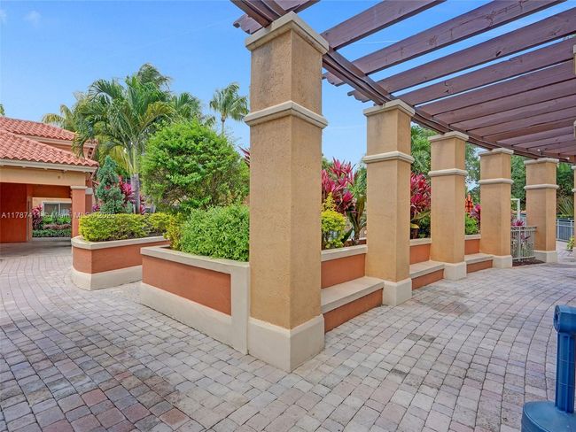 3004 - 4971 Leeward Ln, Condo with 3 bedrooms, 3 bathrooms and null parking in Fort Lauderdale FL | Image 32