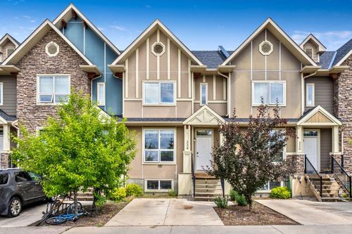 324 Cranfield Common Se, Calgary, AB, T3M1S3 | Card Image