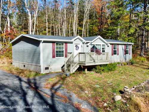 325 County Route 25, Tannersville, NY, 12485 | Card Image