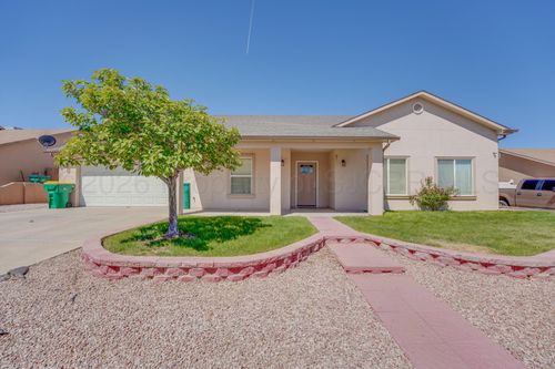 613 Mesa Vista Dr, Farmington, NM, 87401-2841 | Card Image