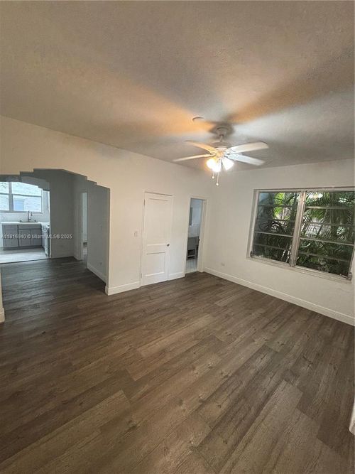 apt-5-721 15th St, Miami Beach, FL, 33139-3544 | Card Image