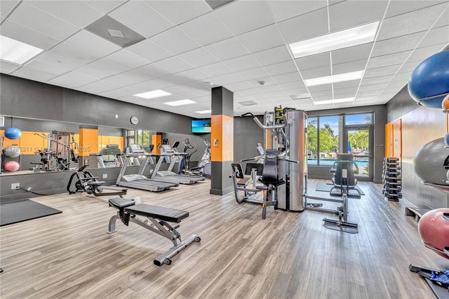 APT-624 - 90 Edgewater Dr, Condo with 2 bedrooms, 3 bathrooms and null parking in Coral Gables FL | Image 49