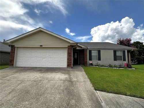 112 Windward Passage St, Slidell, LA, 70458-9129 | Card Image