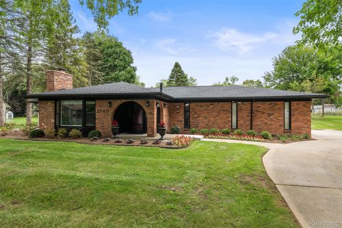 2780 Candlewick Dr, Lake Orion, MI, 48359-1522 | Card Image