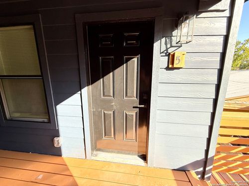 apt-5-2204 W San Antonio St, New Braunfels, TX, 78130-6710 | Card Image