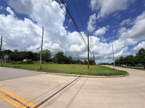 16618 County Road 831, Pearland, TX, 77584-5065 | Card Image