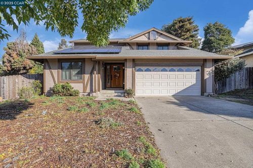 9 Cherrywood Ct, San Pablo, CA, 94806-3767 | Card Image