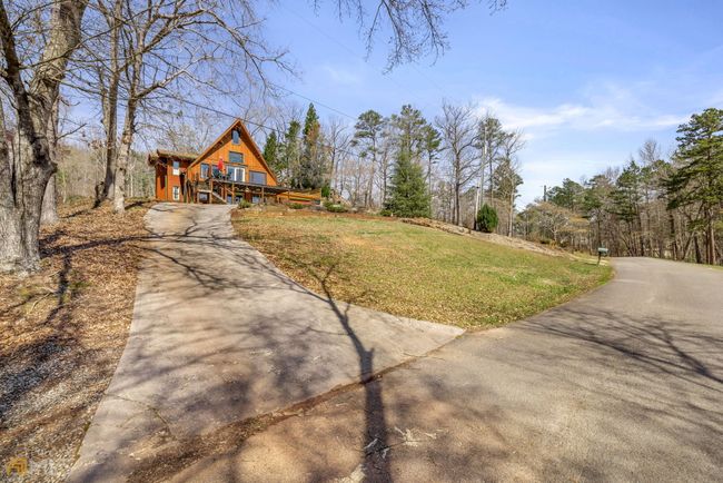 442 Shore Dr, House other with 4 bedrooms, 3 bathrooms and null parking in Dahlonega GA | Image 15