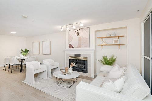 {{alt}} | Card Image