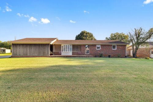 1010 Grand Ave, Muscle Shoals, AL, 35661-2424 | Card Image