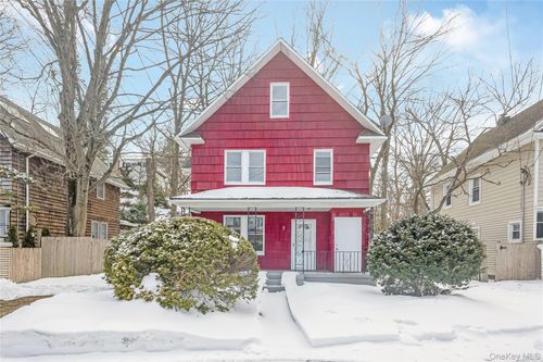 7 Continental Hl, Glen Cove, NY, 11542-2934 | Card Image