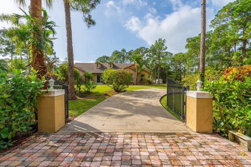16824 79th Ct N, Loxahatchee, FL, 33470-3024 | Card Image