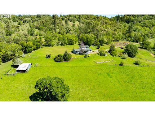 1360 Sunshine Rd, Roseburg, OR, 97470-9806 | Card Image