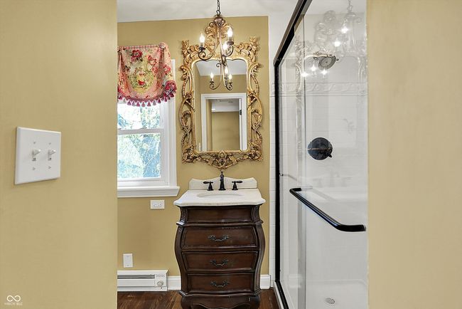 PRIMARY BATHROOM | Image 34