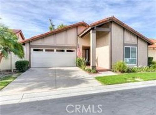 23821 Villena, Mission Viejo, CA, 92692 | Card Image