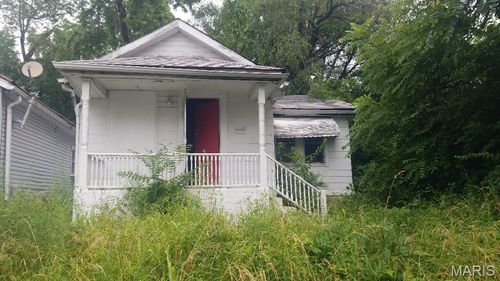 6527 Mount Ave, Saint Louis, MO, 63121-5718 | Card Image