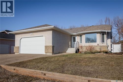 27 Samantha St, Grand Coulee, SK, S4M0A3 | Card Image