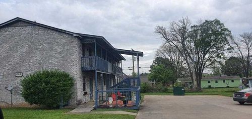 600 & 602 W J Street, Russellville, AR, 72801 | Card Image