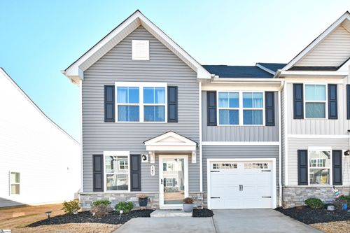 345 Kensley Dr, Greenville, SC, 29617-1272 | Card Image