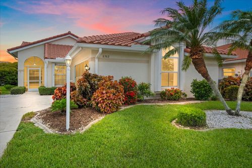 8382 Creekview Ln, ENGLEWOOD, FL, 34224-7618 | Card Image