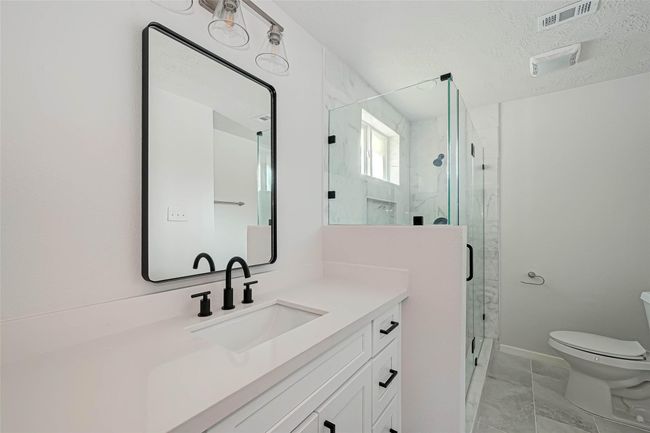 2330 Grind Stone Ln, House other with 3 bedrooms, 2 bathrooms and 2 parking in Sugar Land TX | Image 29