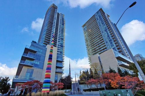 707-70 Forest Manor Road, North York, ON, M2J0A9 | Card Image