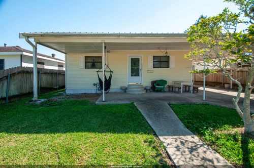 616 Willow St, Morgan City, LA, 70380-2652 | Card Image