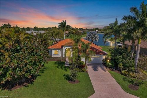 8995 Lely Island Cir, NAPLES, FL, 34113-2615 | Card Image