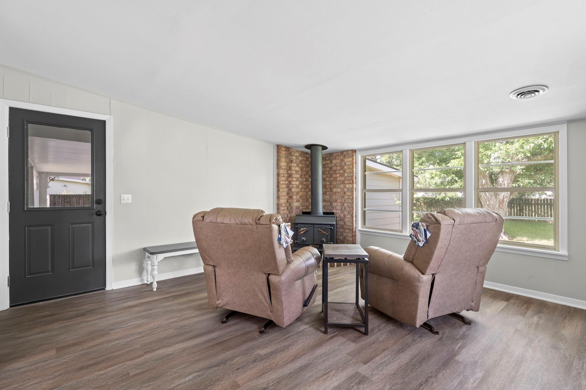 Residential in Hallettsville 5