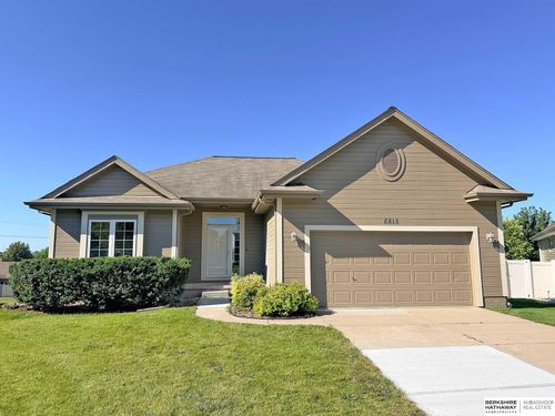 6815 S 164th Circle, Omaha, NE, 68135 | Card Image