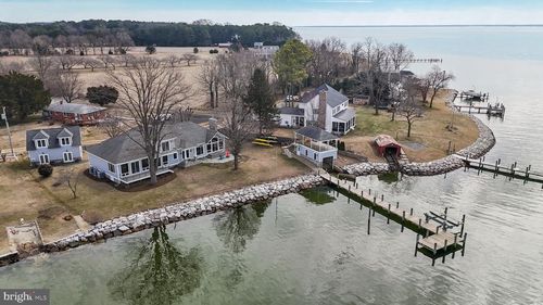 20495 Waterloo Ln, COLTONS POINT, MD, 20626-2140 | Card Image