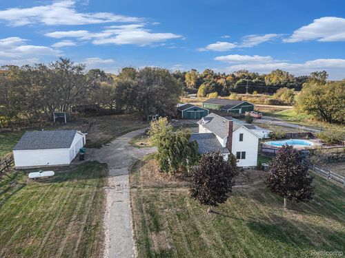 11295 E Lytle Rd, Lennon, MI, 48449-9512 | Card Image