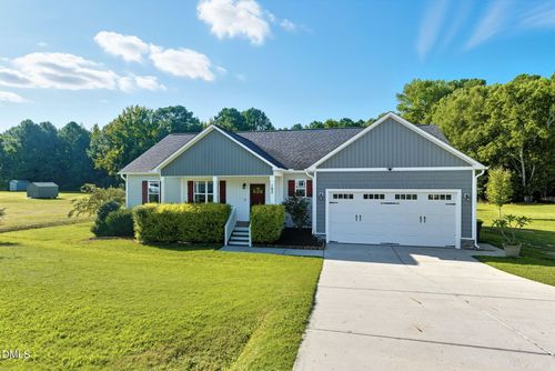 193 Fender Dr, Zebulon, NC, 27597-9292 | Card Image